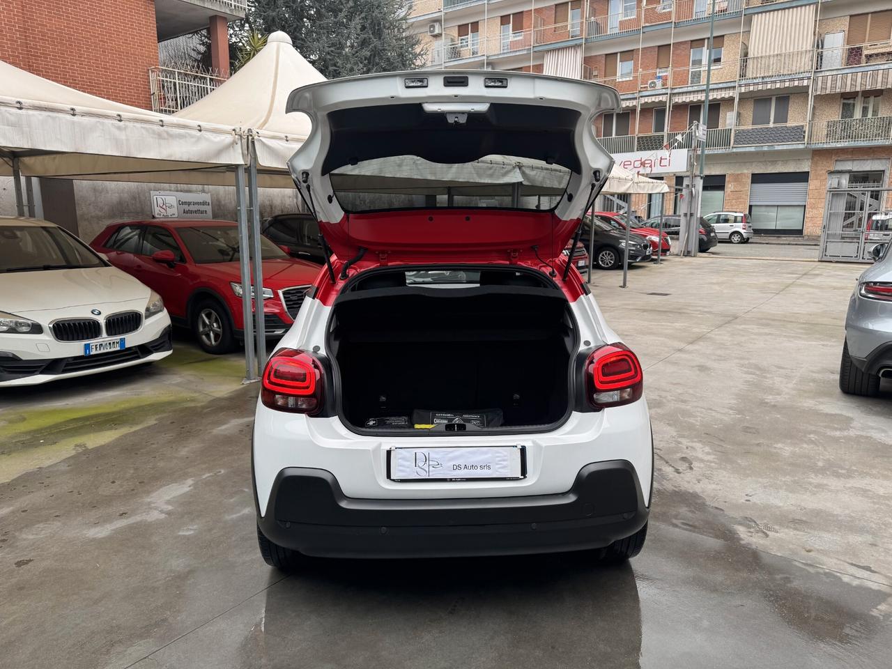 Citroen C3 1.2 puretech Shine Pack s KM. 22.000 ANNO 09/2022 FULL OPTIONAL