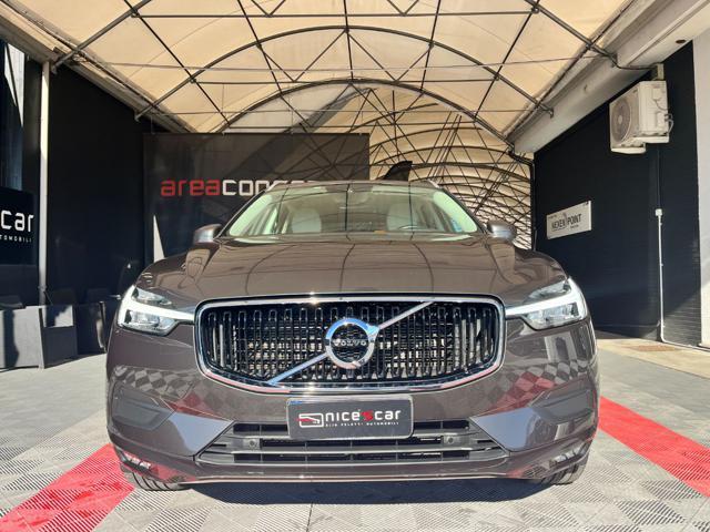 VOLVO XC60 B4 (d) AWD Geartronic Momentum Pro