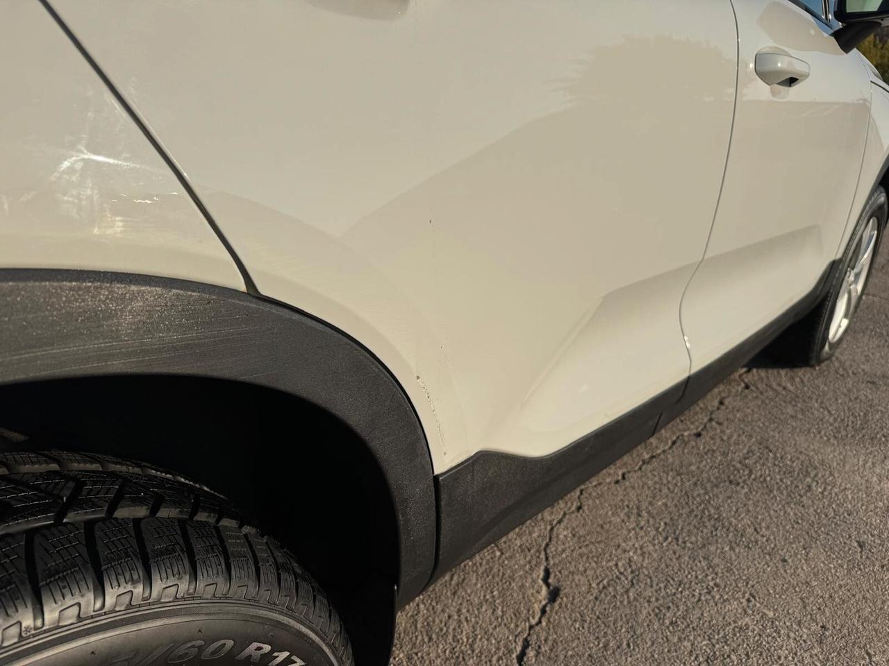 Volvo XC40 1.5 T3 geartronic MOTORE RUMOROSO