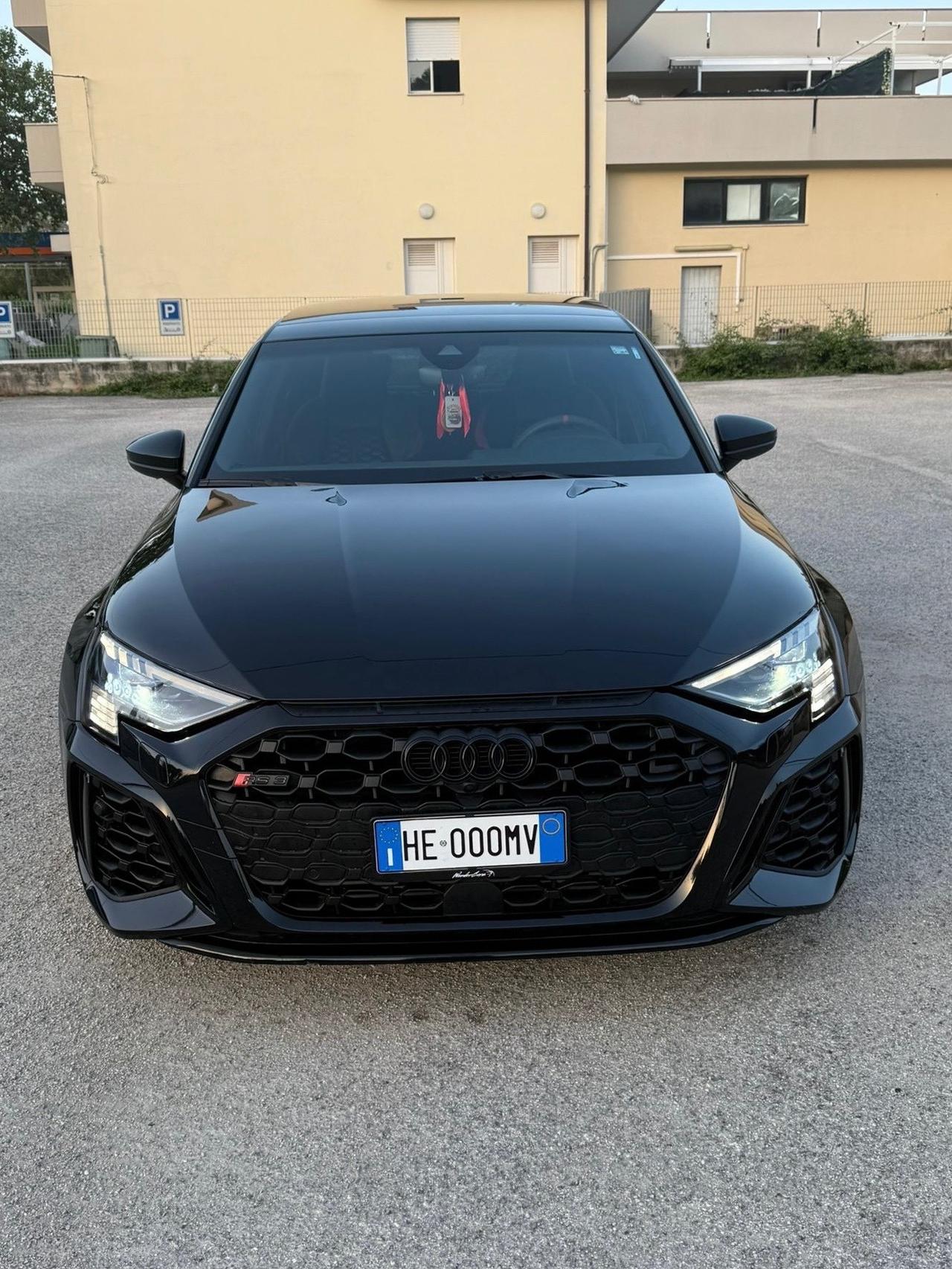 Audi A3 RS 3 SPB TFSI quattro S tronic