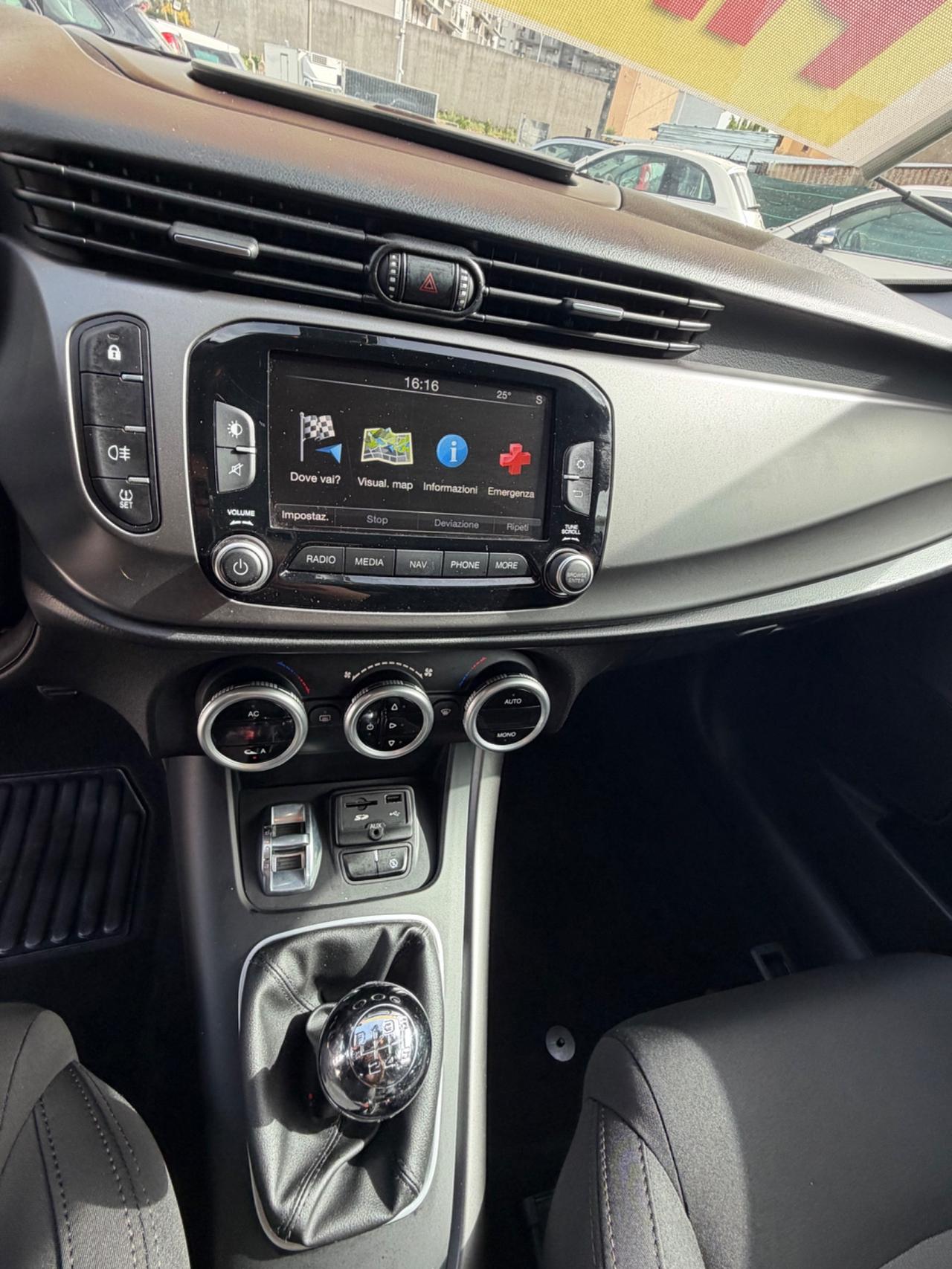 Alfa Romeo Giulietta 1.6 JTDm-2 120 CV Distinctive