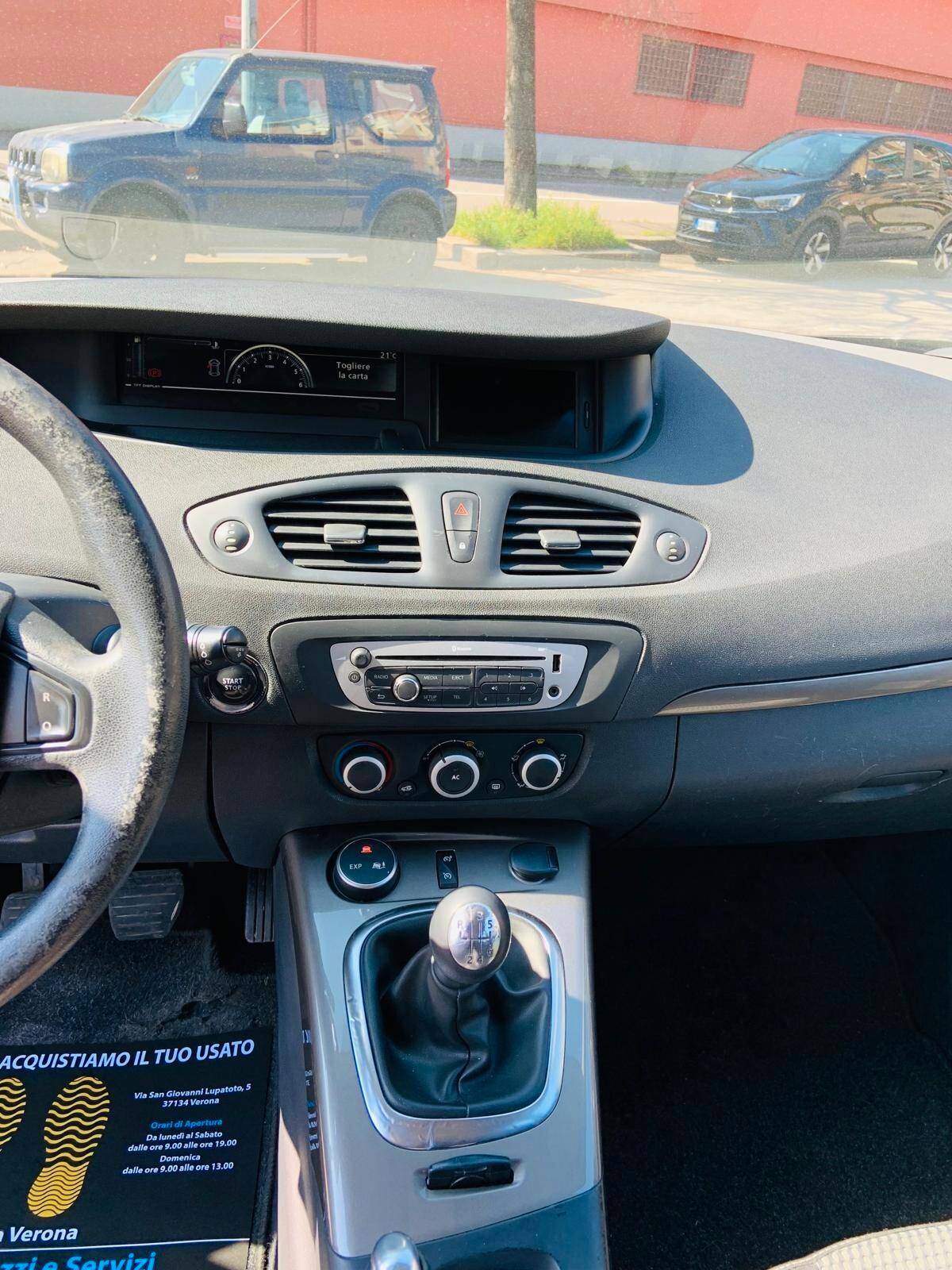 Renault Scenic xmod croos 1.5;Diesel 110cv