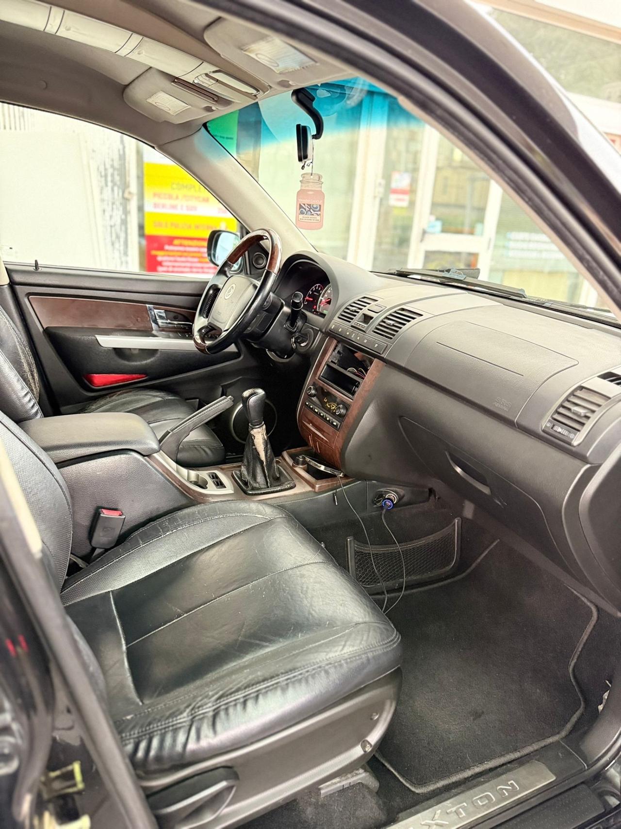 Ssangyong REXTON II 2.7 XDi TOD Luxury