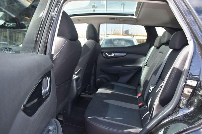 Nissan Qashqai 1.5 dCi 115 N-Connecta