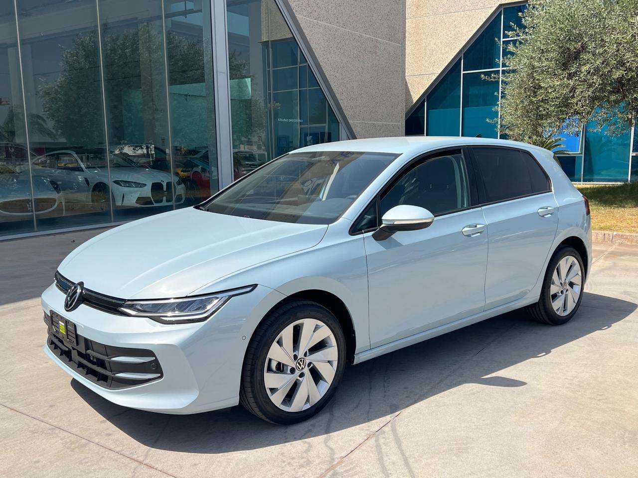 Volkswagen Golf 1.5 eTSI 115 CV DSG Edition Plus - possibilità noleggio no scoring
