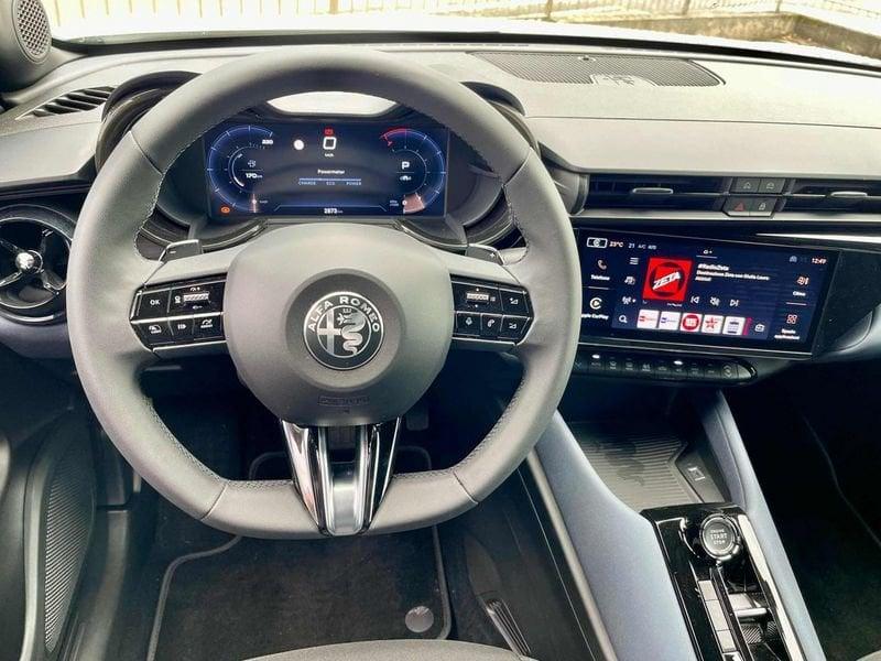 Alfa Romeo Junior 1.2 136 CV Hybrid eDCT6 - AZIENDALE