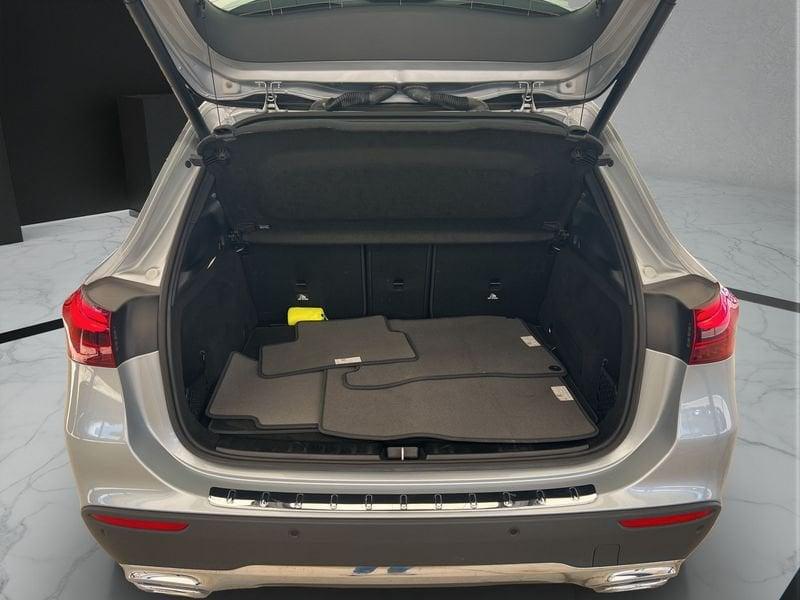 Mercedes-Benz GLA GLA 180 d Prog Advanced