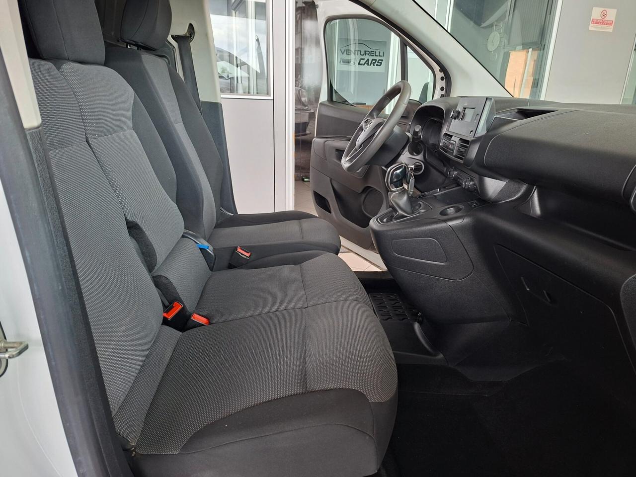 Opel Combo Cargo XL 1.6 Diesel 100CV L2H1 E6 3P.