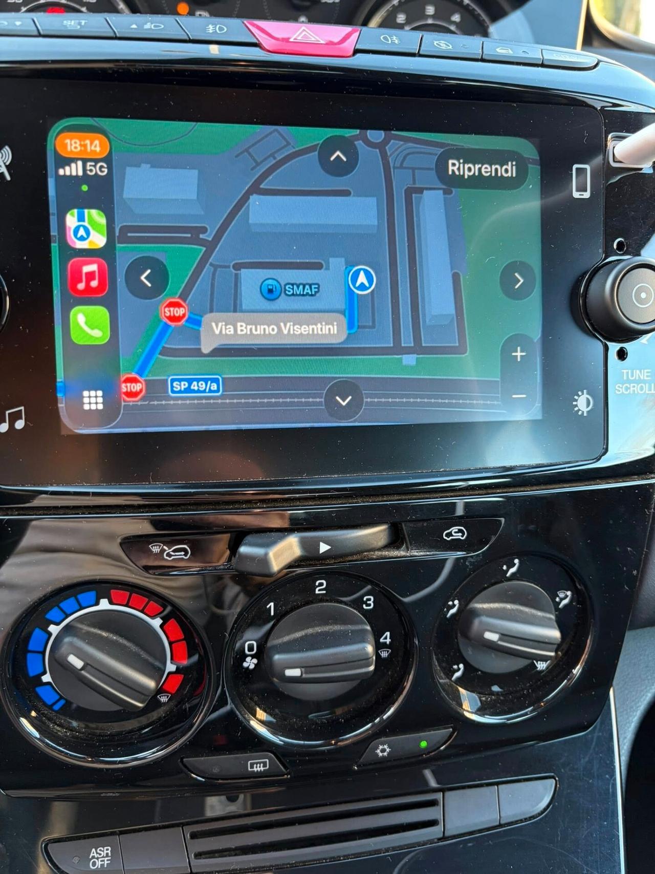 LANCIA YPSILON HYBRID GOLD PLUS