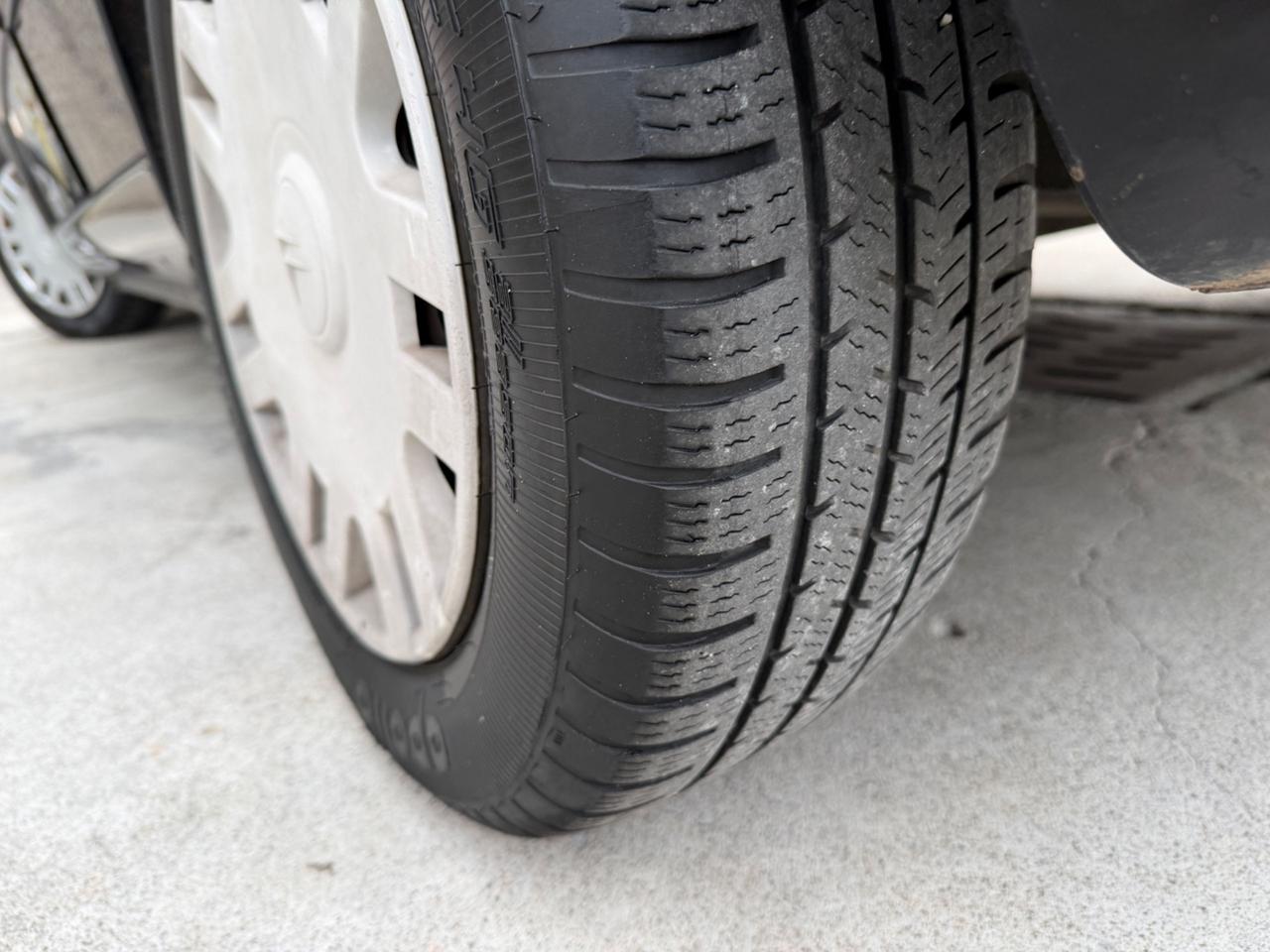 CITROEN C3 1.1 benzina euro4 NEOPATENTATI