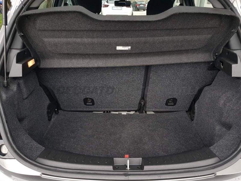 Lancia Ypsilon Ypsilon 1.0 firefly hybrid Silver s&s 70cv 5p.ti