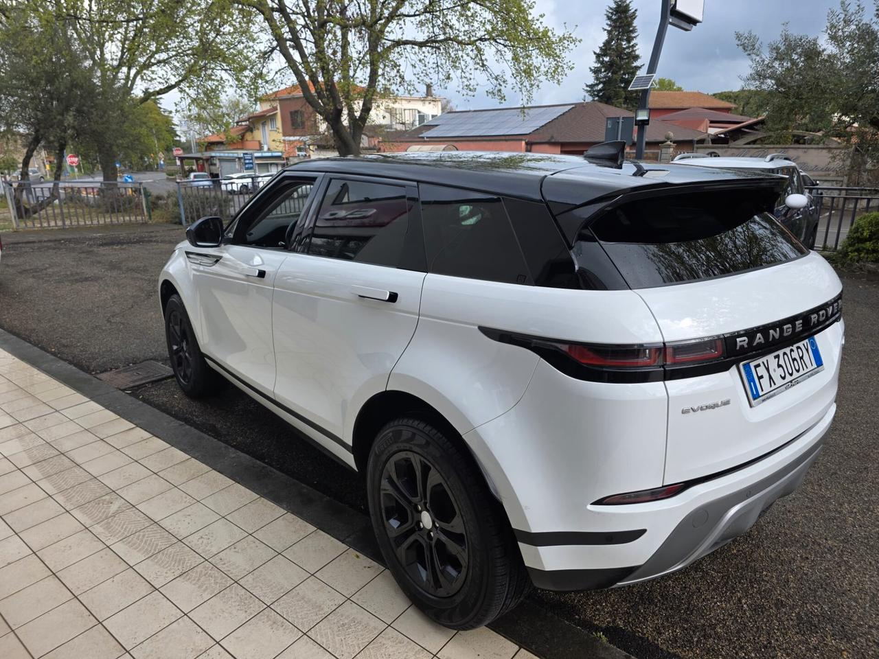 Land Rover Range Evoque 2.0D I4 180 CV AWD Auto R-Dynamic S