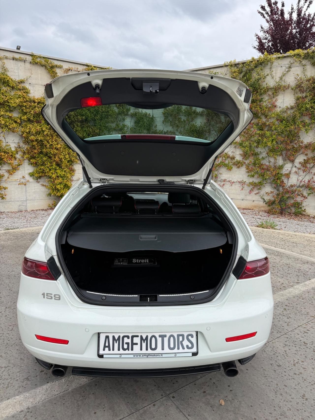 Alfa Romeo 159 Turismo internazionale 1750 TBI