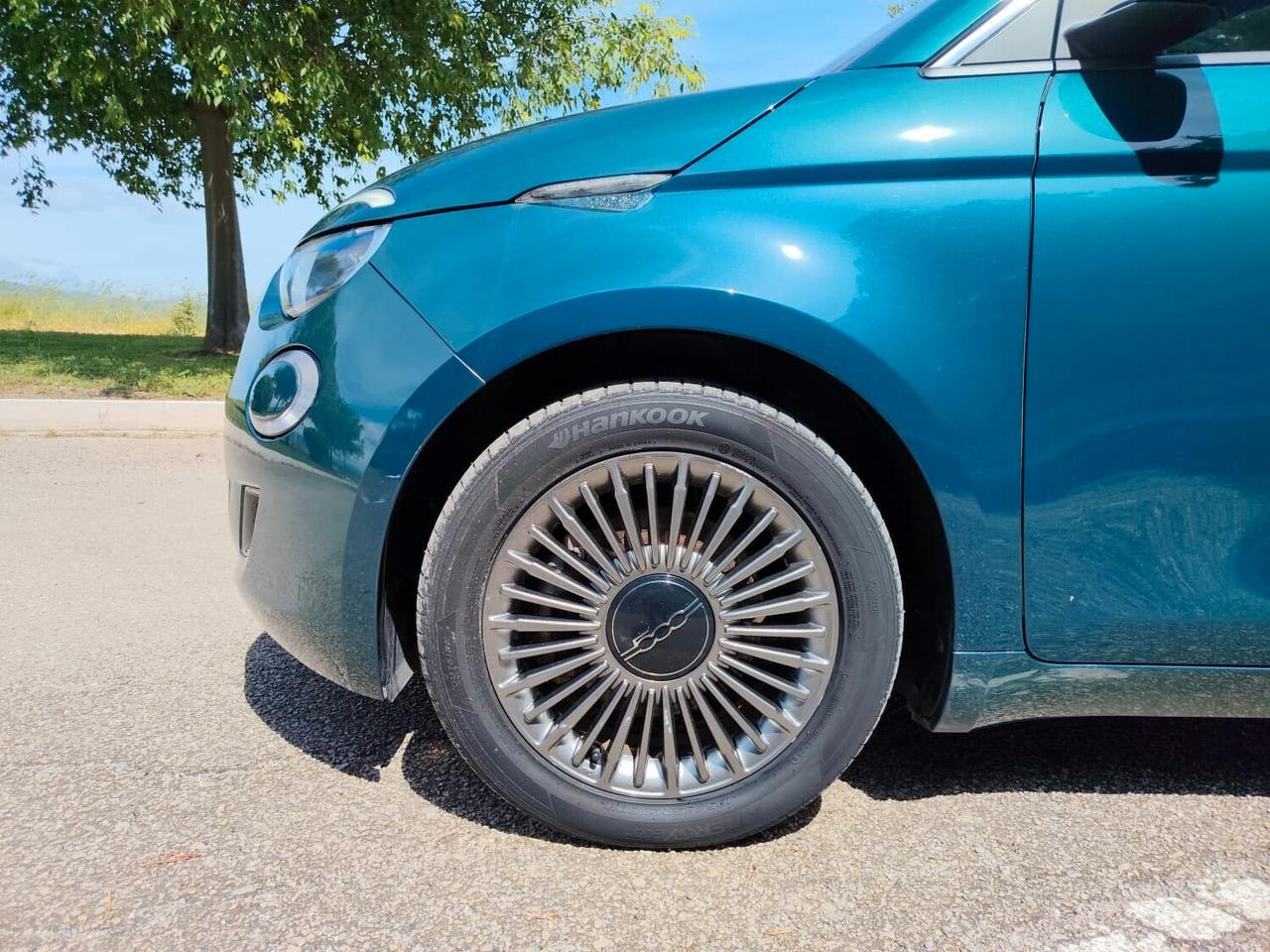 Fiat 500 500e Berlina 42 kWh Icon