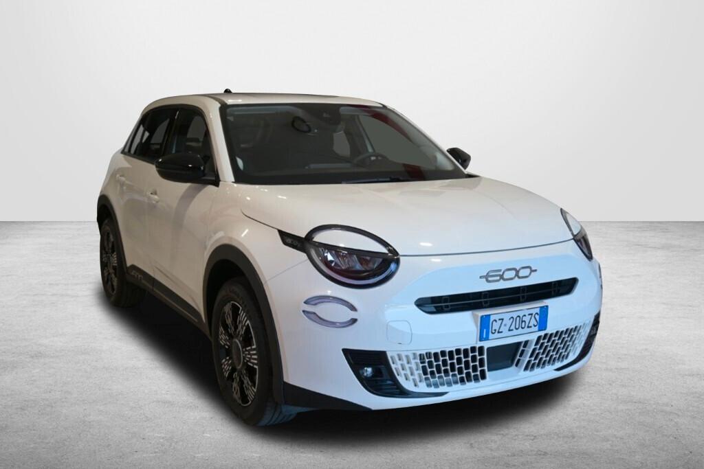 FIAT 600 1.2 HYBRID 145CV DCT MHEV POP ( FARI LED - COCKPIT - CRUISE - MIRROR - SENSORI POST. )