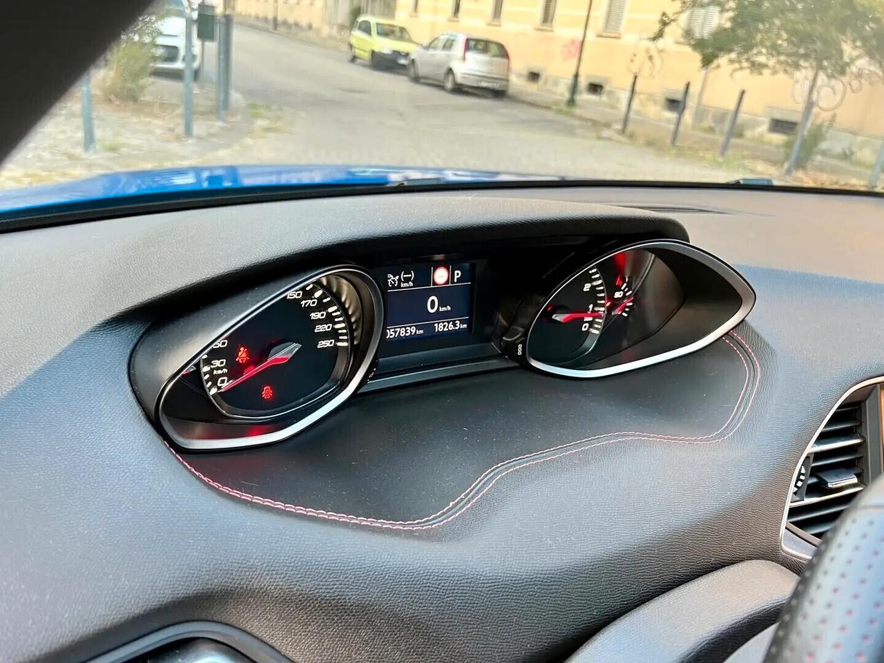 Peugeot 308 PureTech Turbo 130 S&S EAT8 GT