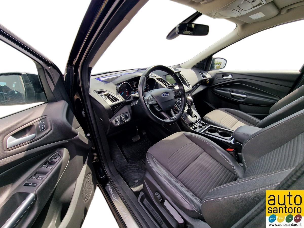 FORD KUGA 1.5 C/A TITANIUM BUSINESS