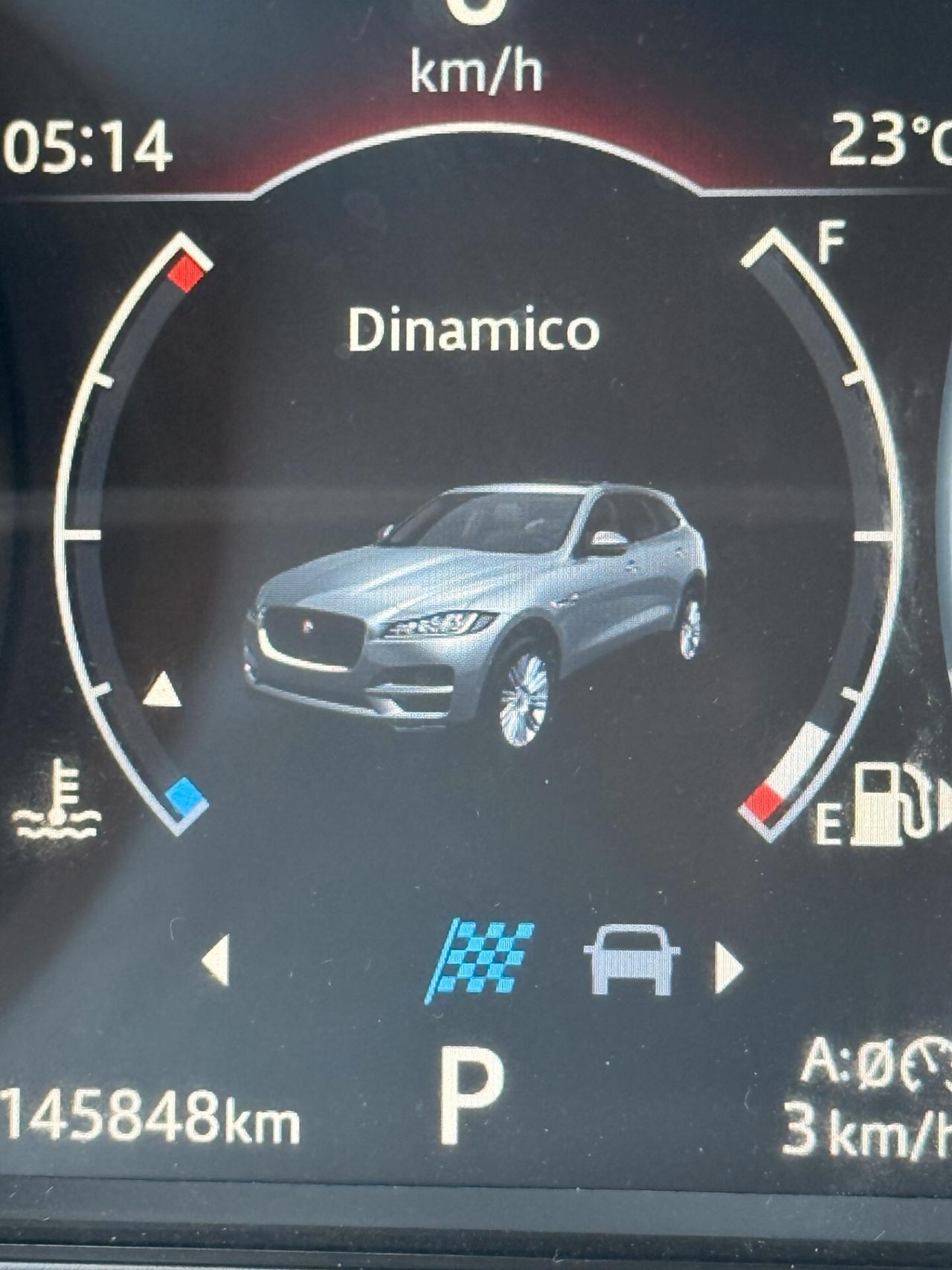 Jaguar F-Pace 2.0 D 180 CV AWD aut. Portfolio
