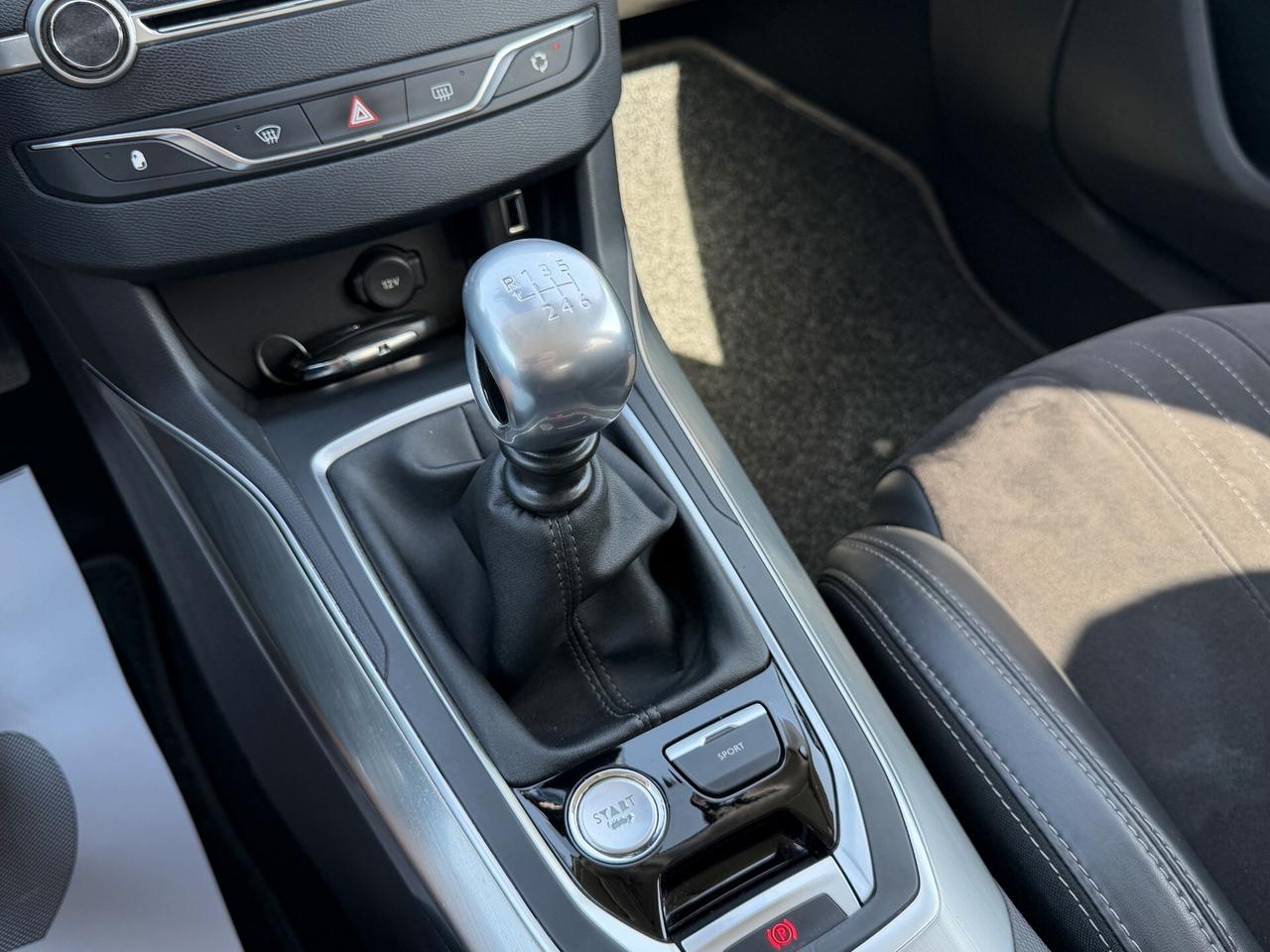 PEUGEOT 308 1.5 BlueHDi 120cv Allure GARANTITA
