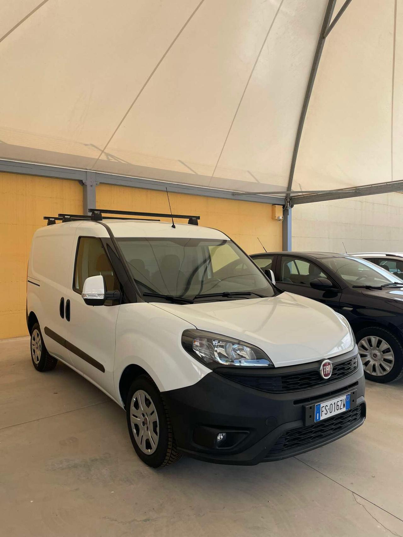 Fiat Doblo Doblò 1.6 MJT 105CV PC-TN Cargo Lamierato SX 3 Posti