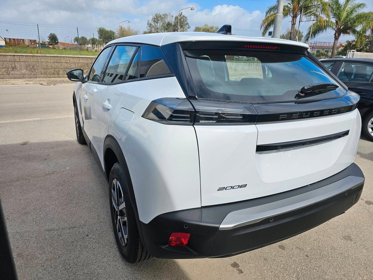 Peugeot 2008 100 S&S Style KM 0