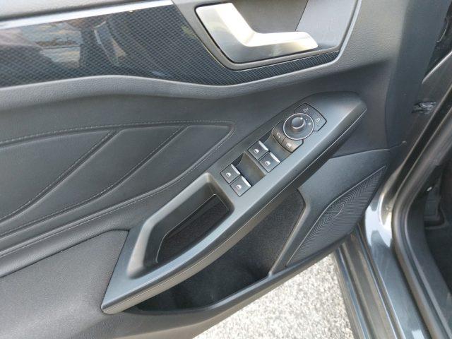 FORD Focus 1.0 EcoBoost Hybrid 125 CV 5p. ST-Line Design