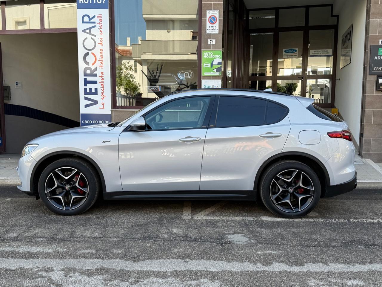 ALFA ROMEO Stelvio 2.2 T.diesel 190CV AT8 Q4 Sprint MY 2021 - GANCIO DI TRAINO ELETTRICO-PELLE