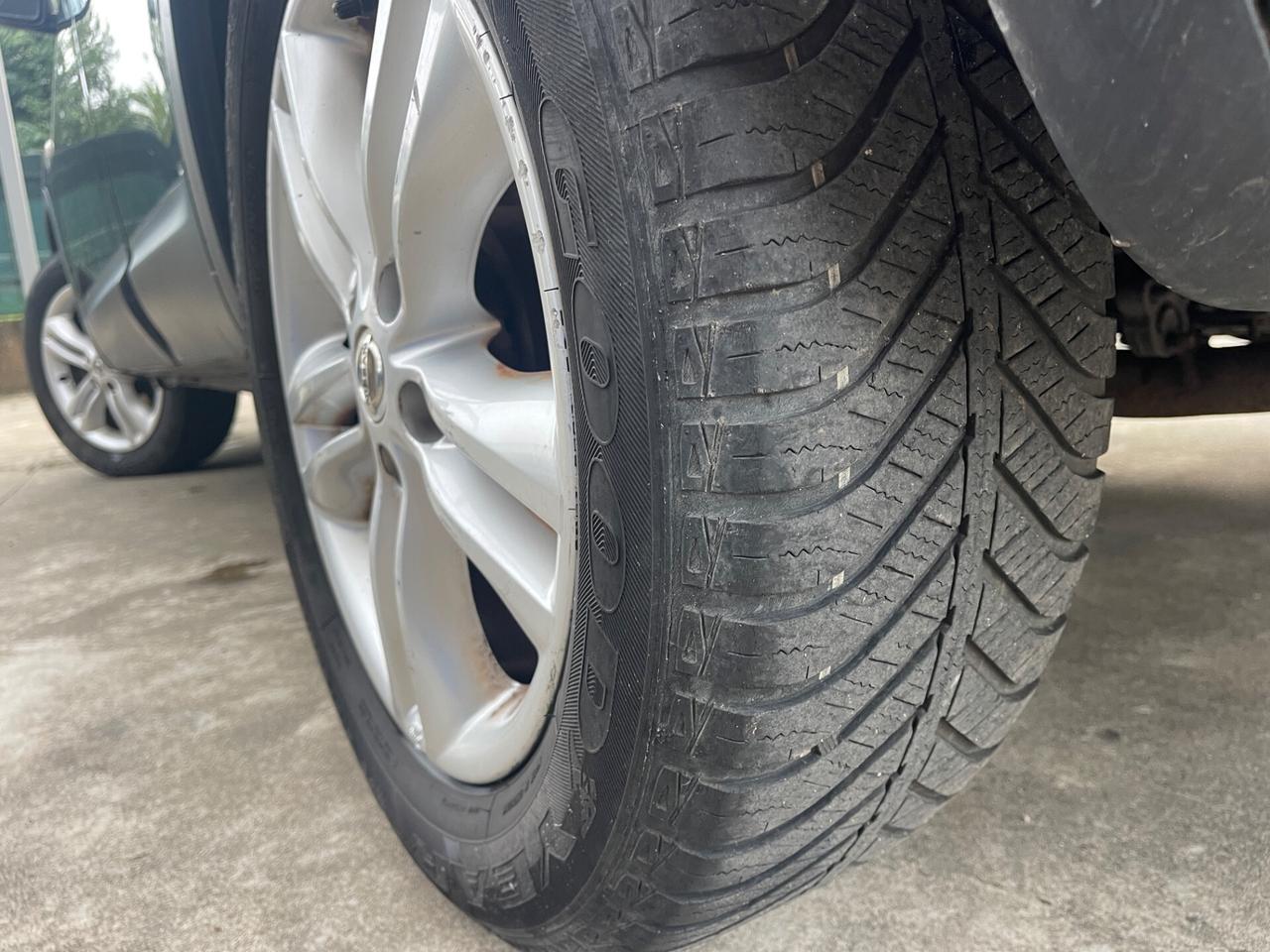 NISSAN QASCAI 1.6DCI EURO5A 4X4 UNI PROP