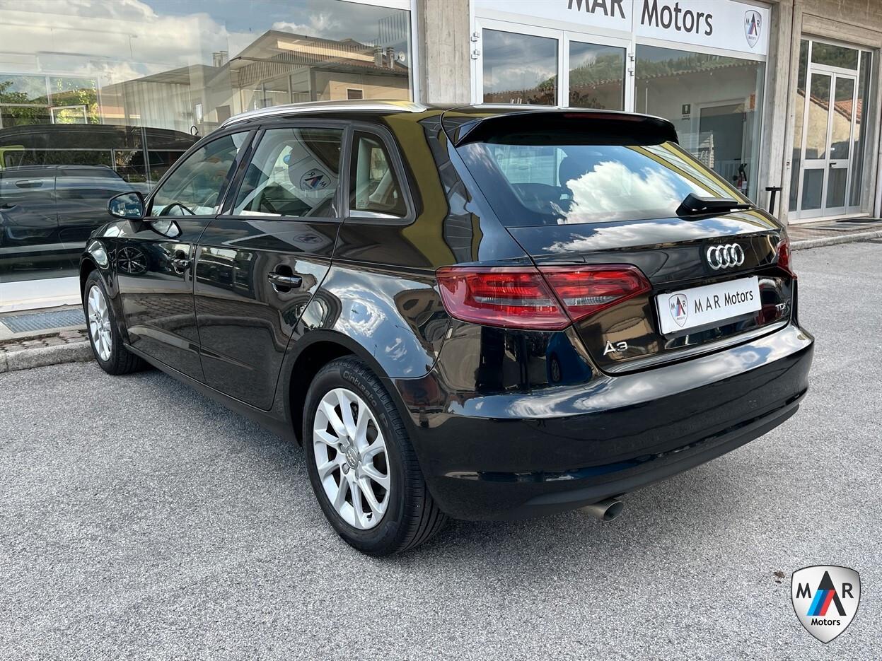 Audi A3 SPB 1.6 TDI 105 CV CR Ambition