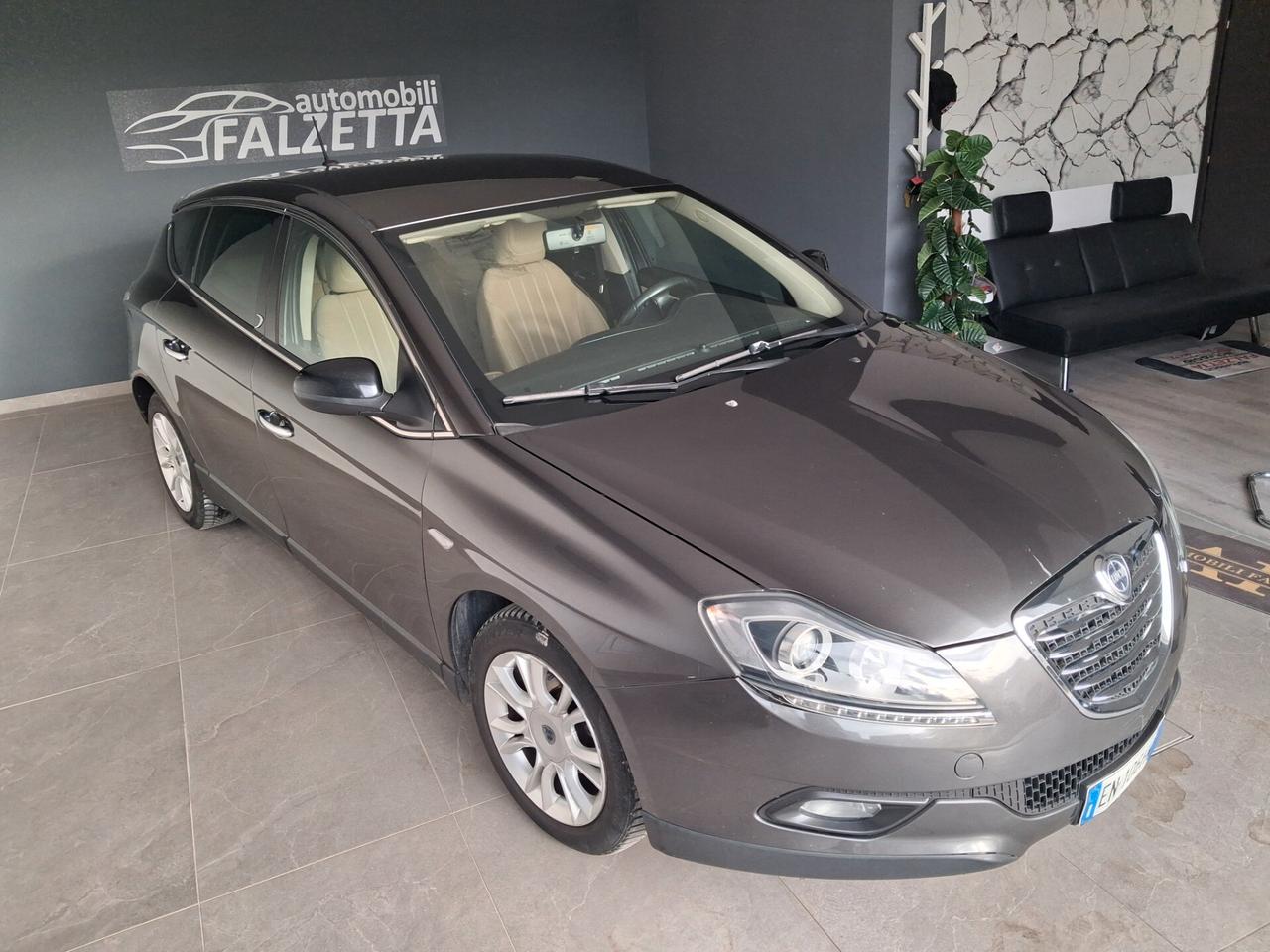 Lancia Delta 1.6 MJT DPF automatica unico proprietario