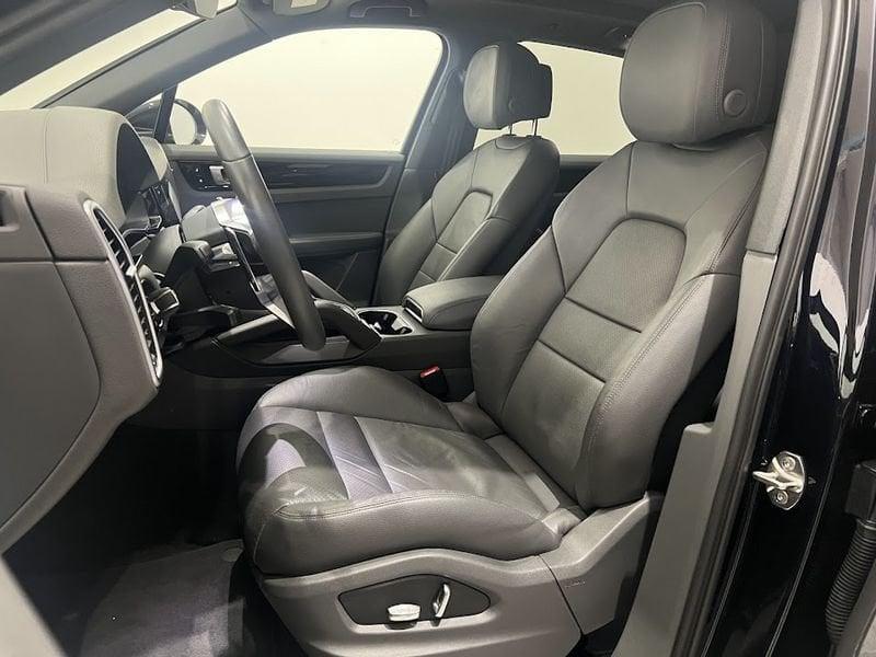 Porsche Cayenne Cayenne 3.0 V6