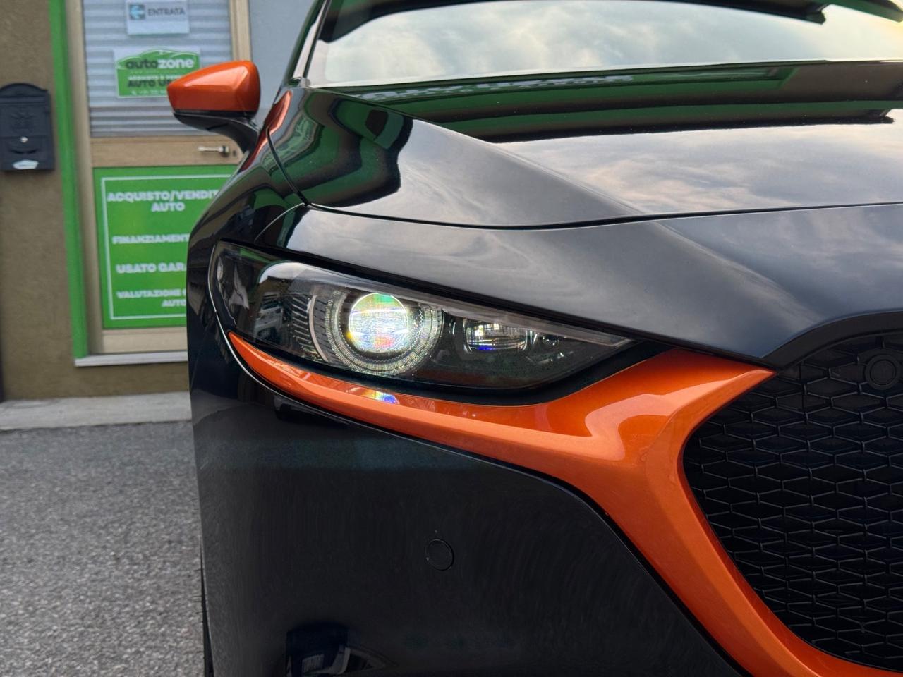 Mazda 3 2.0L e-Skyactiv-G M Hybrid Exclusive