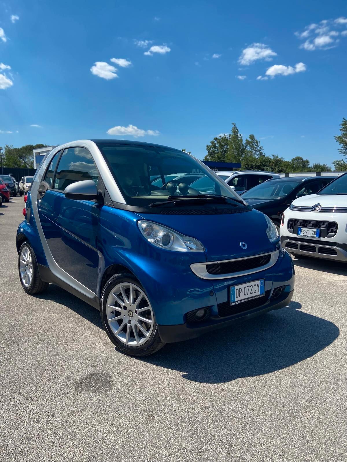 Smart ForTwo 800 33 kW coupé passion cdi