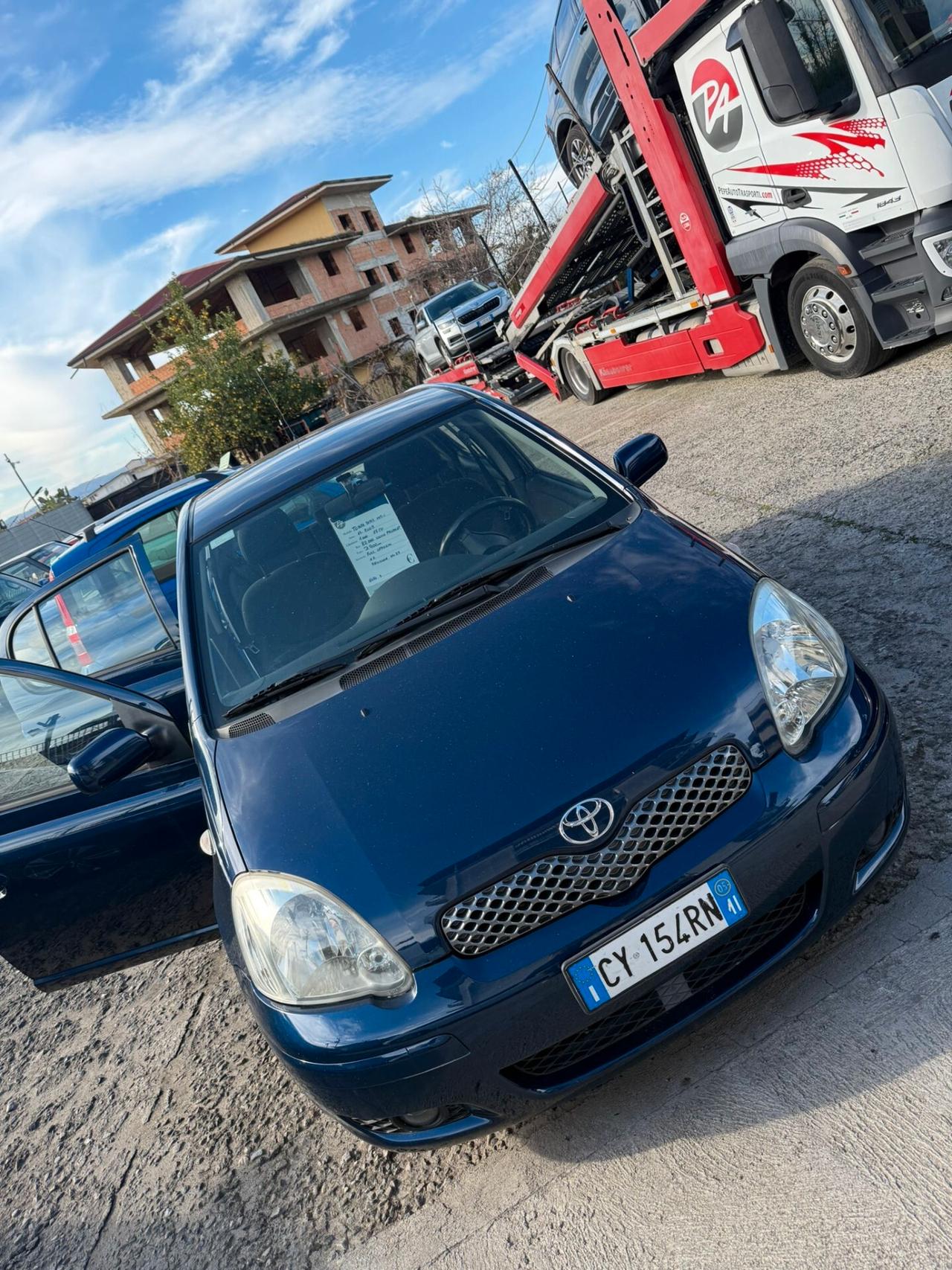 Toyota Yaris 1.0 5 porte Sol