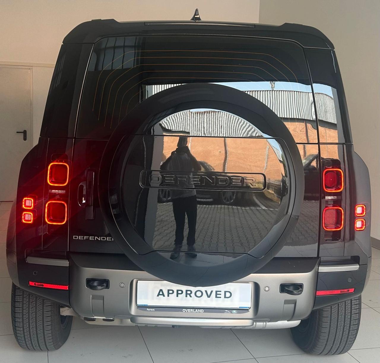 Land Rover Defender 110 3.0D I6 250 CV AWD Auto X-Dynamic SE