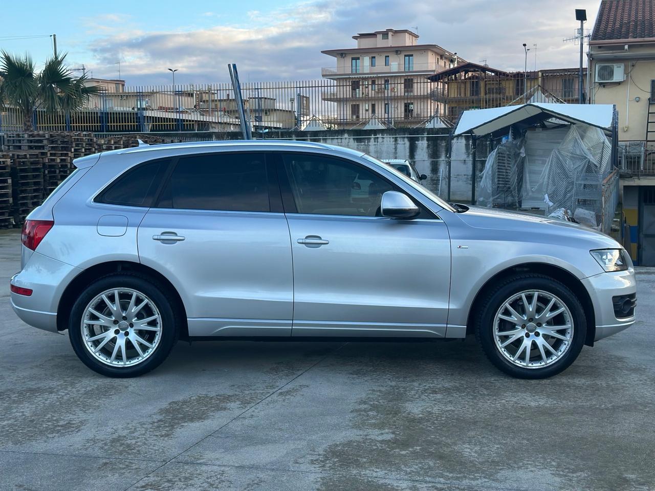 Audi Q5 2.0 TDI 170 CV quattro ADVANCED