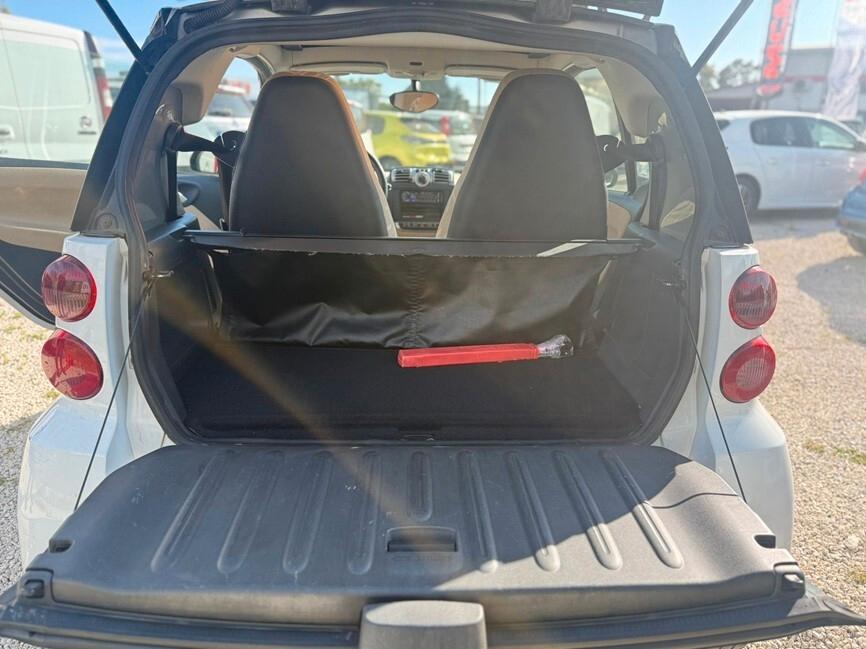 Smart ForTwo 1000 52 kW coupé pure