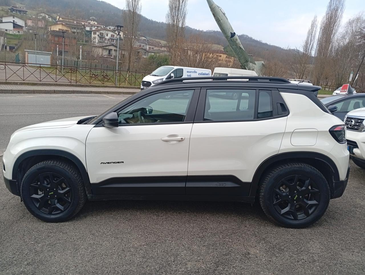 Jeep Avenger 1.2 Turbo 136 CV MHEV 4xe Upland