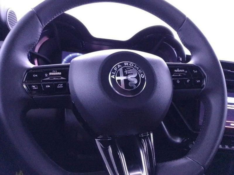 Alfa Romeo Junior 1.2 ibrida Speciale 145cv edct6
