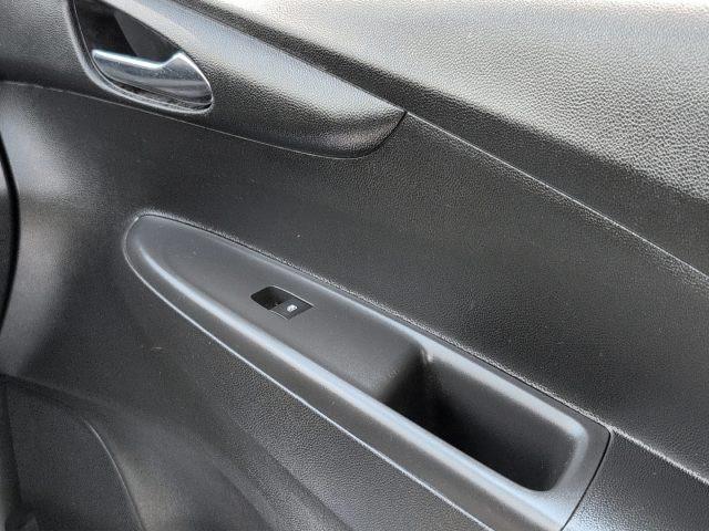 OPEL Karl Rocks 1.0 75 CV