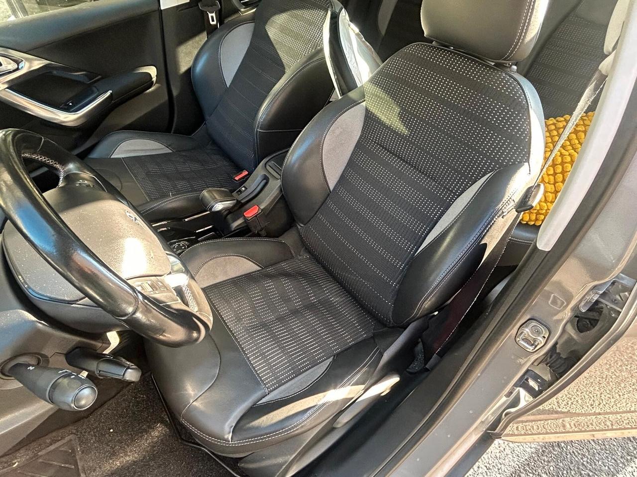 Peugeot 2008 1.6 bluehdi 120cv - ANCHE PER NEOPATENTATI