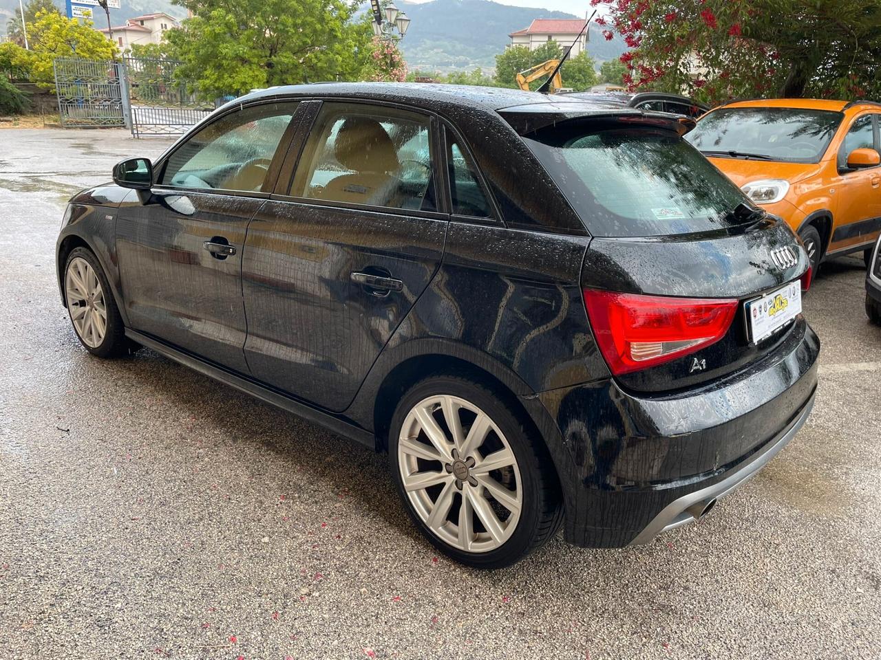 Audi A1 1.6 TDI S-Line