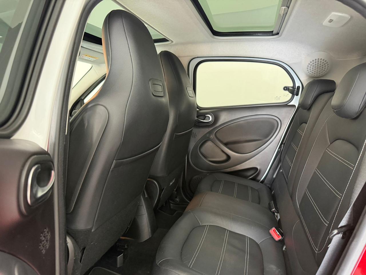 SMART FORFOUR PRIME ALLESTIMENTO BRABUS