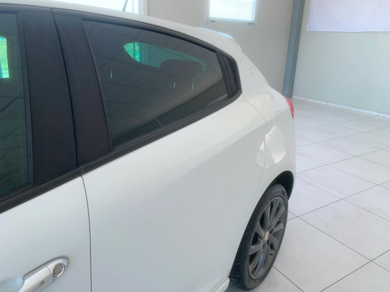 Alfa Romeo Giulietta 1.6 JTDm-2 105 CV MODELLO “VELOCE”