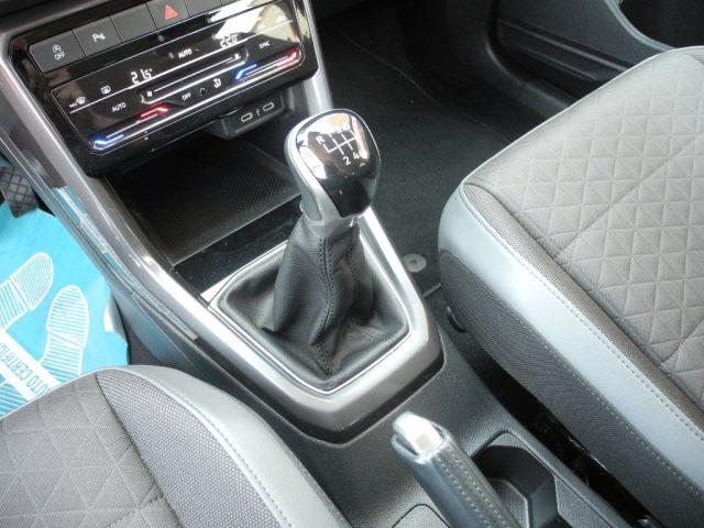 VOLKSWAGEN T-Cross 1.0 TSI 110cv Advanced -OK NEOPATEN.- "47.000 Km"