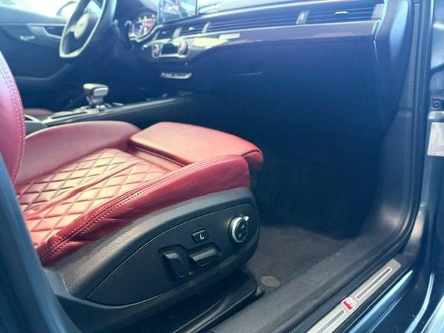 AUDI S4 Avant TDI 347cv Black Edition sport attitude