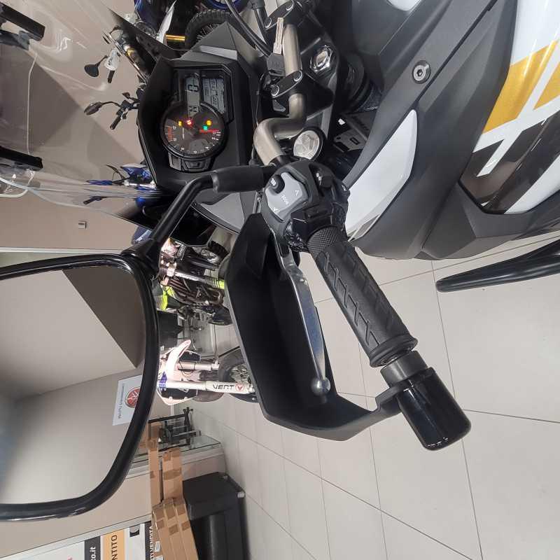 Suzuki V-Strom 650XT - 2021