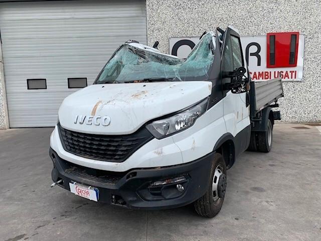 Iveco Daily Con Cassone Ribaltabile