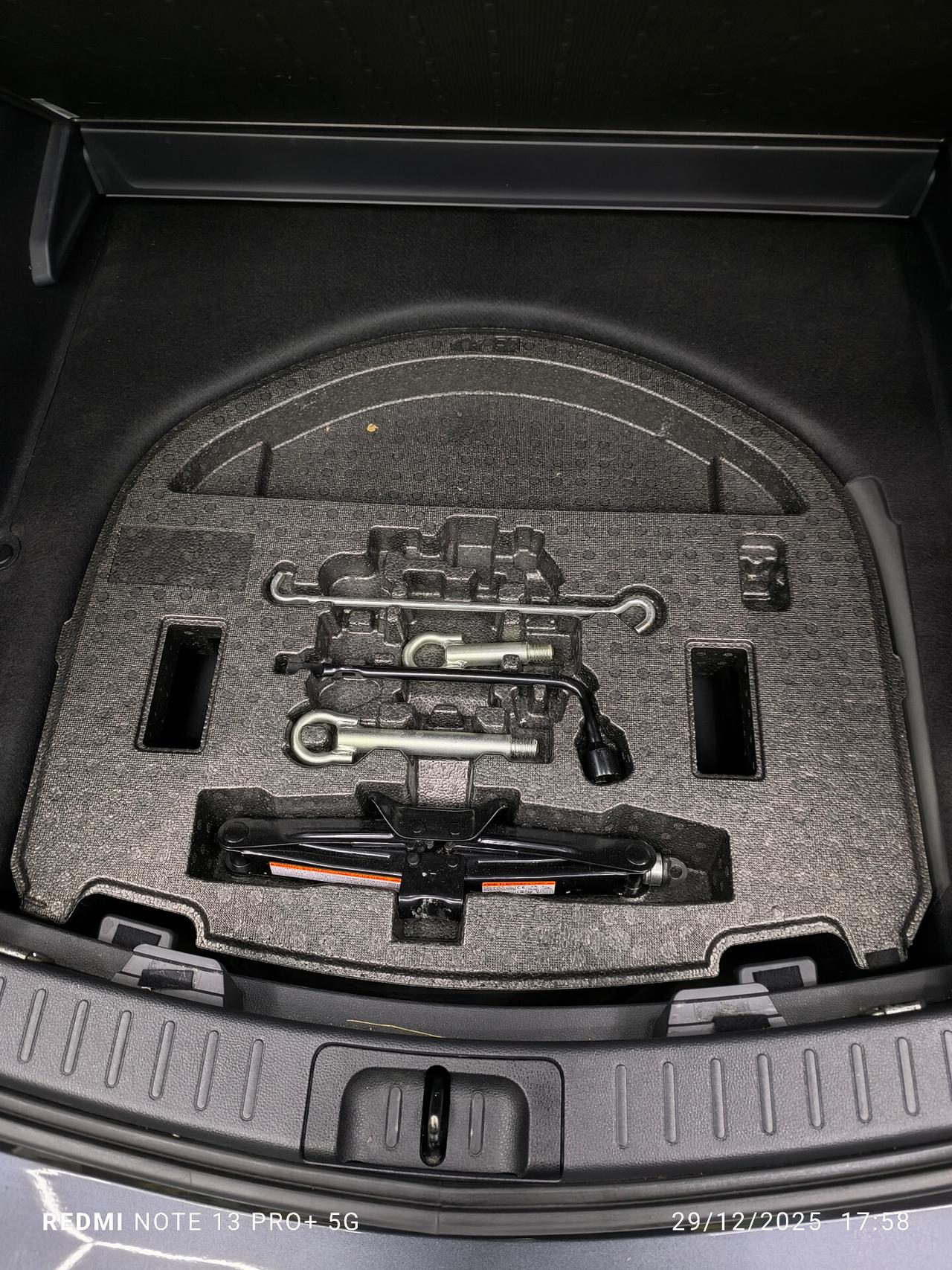 Toyota Corolla Touring Sports 1.8 Hybrid Active