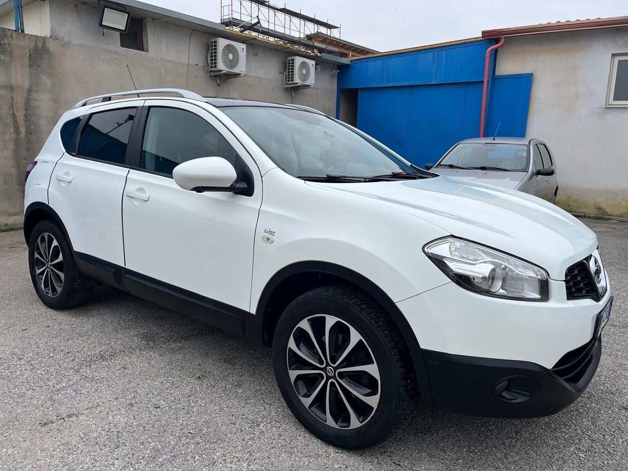 Nissan qashqai tekna 1.6 dci/130cv -2012